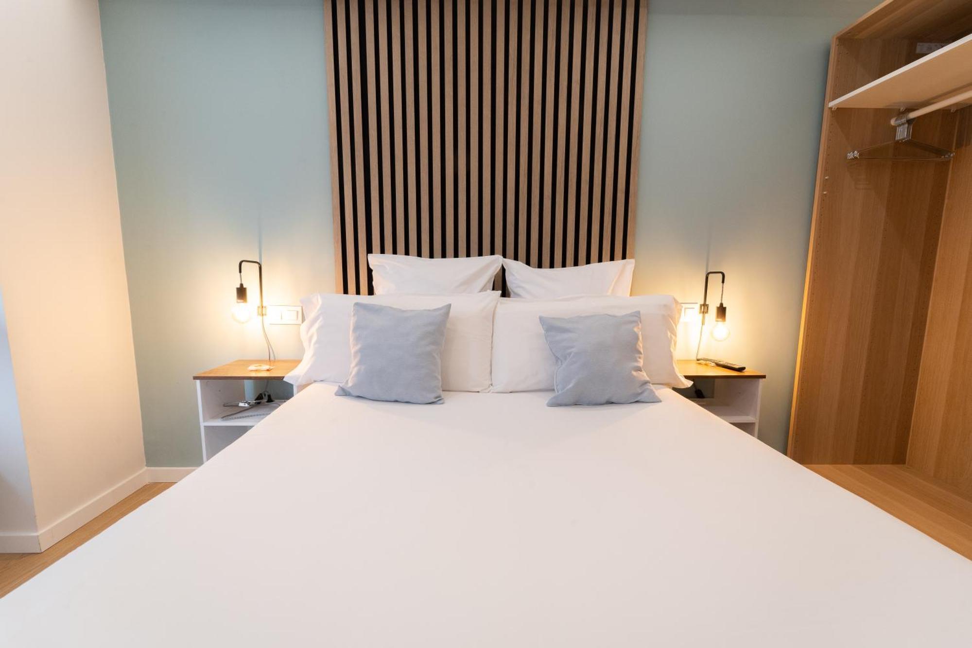I'M Room Suites Nuevos Ministerios - Bernabeu 'Digital Access' Madrid Oda fotoğraf
